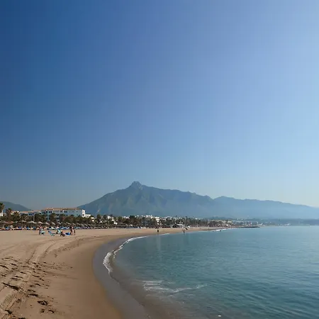 Livescape Playa Rocio 4* 马尔韦利亚