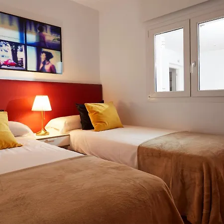 Livescape Playa Rocio 公寓式酒店 4*