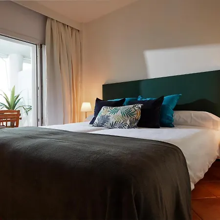 Livescape Playa Rocio 4* 马尔韦利亚