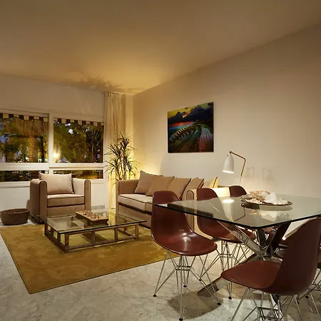 Livescape Playa Rocio Apartahotel Marbella