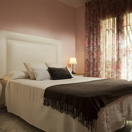 Livescape Playa Rocio Aparthotel
